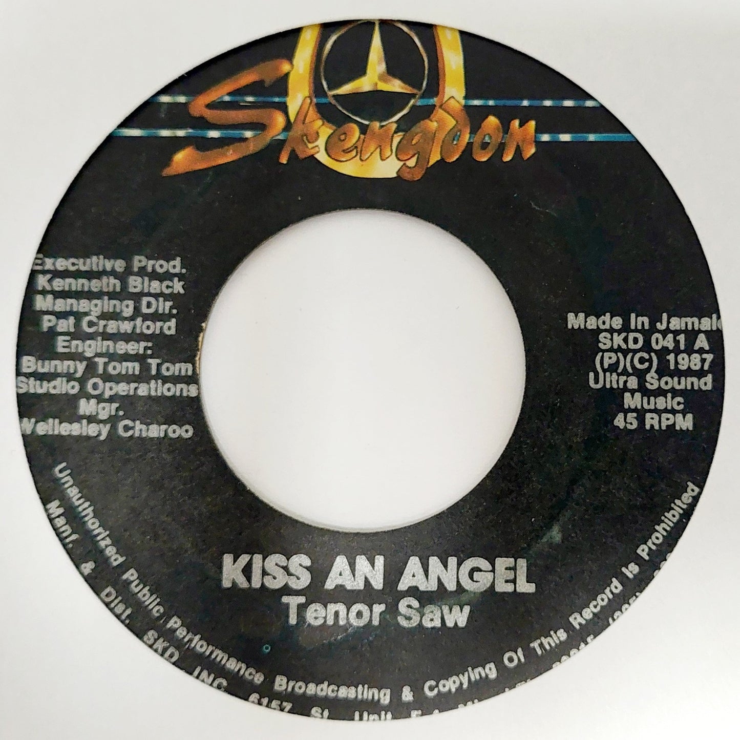 Tenor Saw - Kiss An Angel