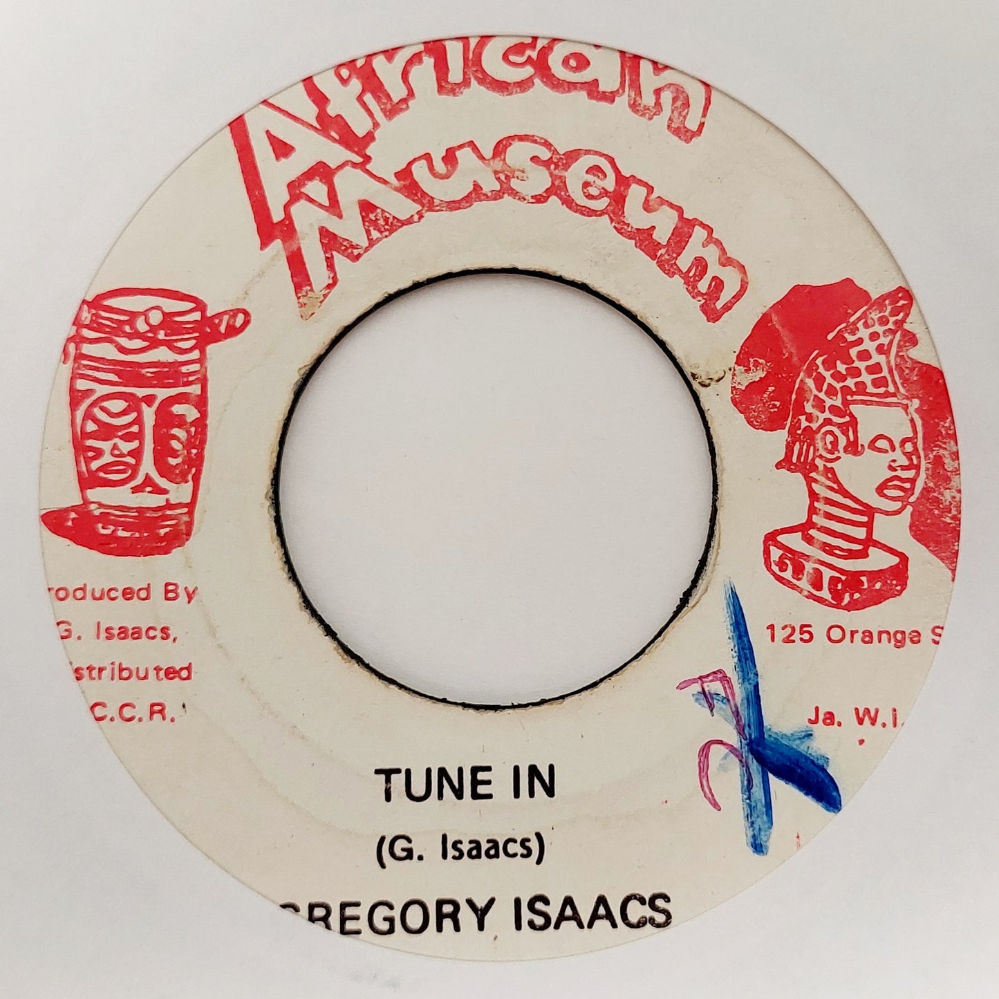 Gregory Isaacs - Tune In