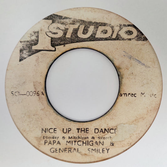 Papa Mitchigan & General Smiley - Nice Up The Dance