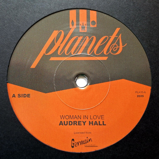 Audrey Hall - Woman In Love