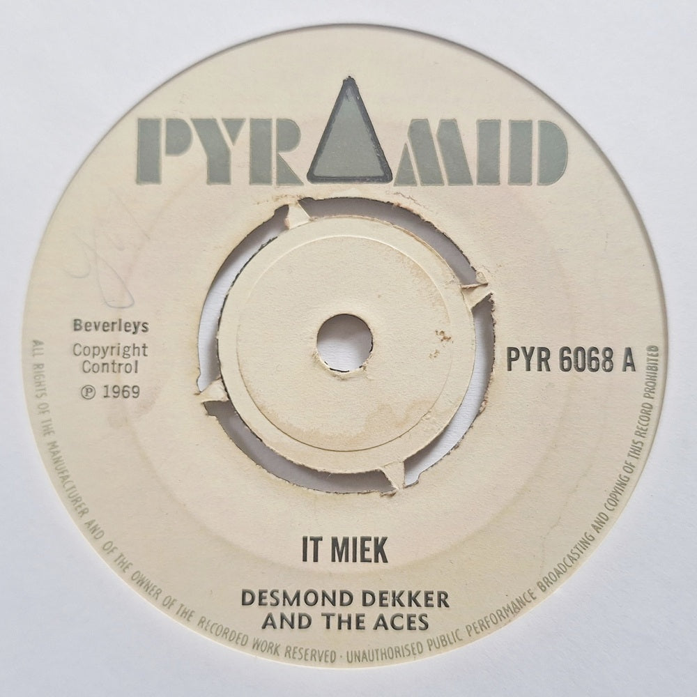 Desmond Dekker And The Aces - It Miek
